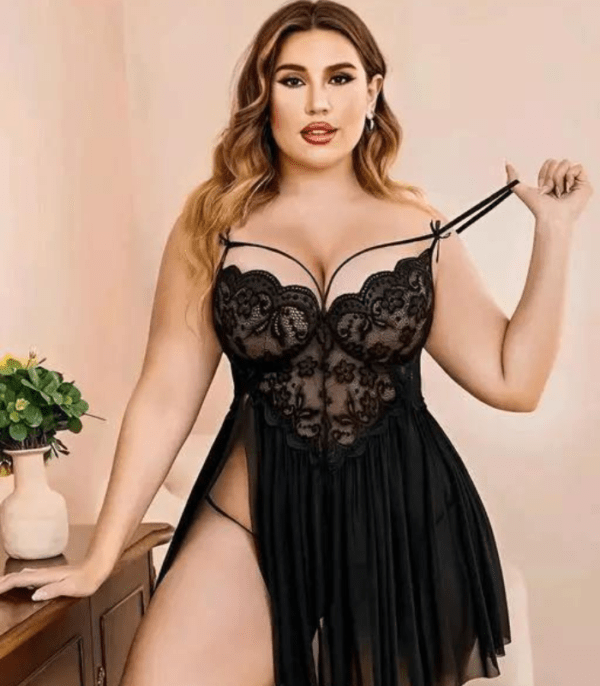 French Daina Lace and Mesh Babydoll Nightwear - Image 2